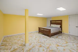 46 Hamilton Ln, Oak Brook, IL 60523 - Photo 44