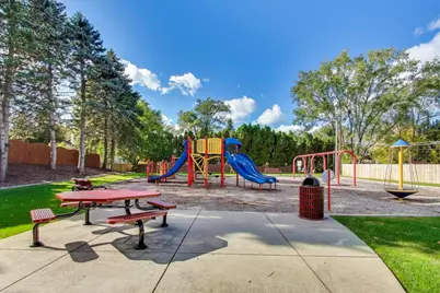 404 Tracy Terrace, Des Plaines, IL 60016 - Photo 24