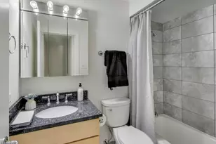 404 Tracy Terrace, Des Plaines, IL 60016 - Photo 16