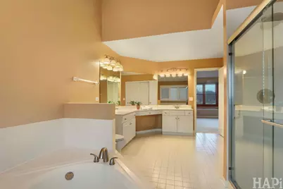 [Address not provided], Lake Zurich, IL 60047 - Photo 24