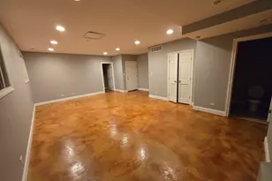 6736 S Merrill Ave, Chicago, IL 60649 - Photo 14