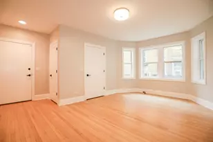 6418 N Richmond St, Chicago, IL 60645 - Photo 8