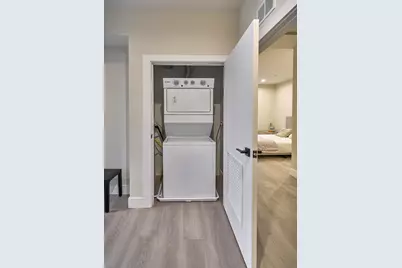 503 E Pershing Avenue #401, Chicago, IL 60653 - Photo 28