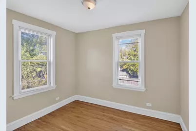 620 E 68th Street, Chicago, IL 60637 - Photo 12