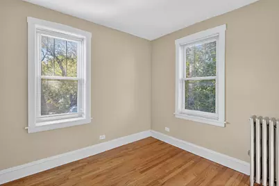 620 E 68th Street, Chicago, IL 60637 - Photo 10