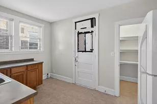 620 E 68th St, Chicago, IL 60637 - Photo 16