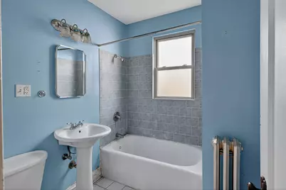 620 E 68th Street, Chicago, IL 60637 - Photo 14