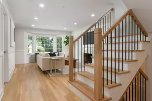 5309 Crain St, Skokie, IL 60077 - Photo 4