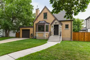 5309 Crain St, Skokie, IL 60077 - Photo 2