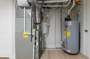 5309 Crain St, Skokie, IL 60077 - Photo 30