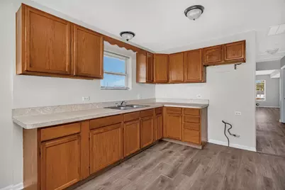 98 W 154th Street, Harvey, IL 60426 - Photo 10