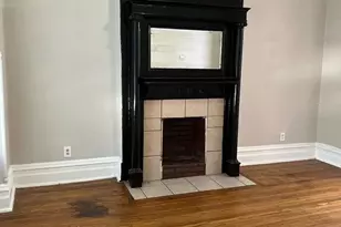 6622 S Marquette Rd, Chicago, IL 60637 - Photo 4