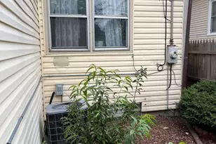 3331 W 64th St, Chicago, IL 60629 - Photo 12