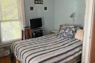 202 E 14th St, Lockport, IL 60441 - Photo 16