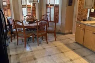 202 E 14th St, Lockport, IL 60441 - Photo 12