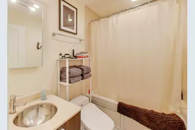 1655 N Fairfield Avenue #102, Chicago, IL 60647 - Photo 8