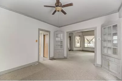 820 S 17th Avenue, Maywood, IL 60153 - Photo 10