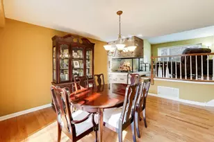 19W067 Avenue Normandy S, Oak Brook, IL 60523 - Photo 12