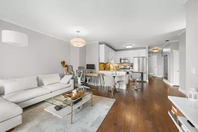 630 N State Street #1909, Chicago, IL 60654 - Photo 2