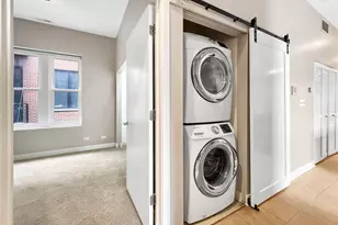 14 S Leavitt St, Chicago, IL 60612 - Photo 14