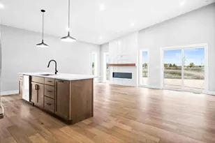 2602 Marble Dr, Normal, IL 61761 - Photo 10