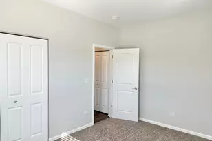 855 E Main St, East Dundee, IL 60118 - Photo 10