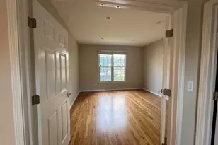 5 Hotchkiss Ct, Lincolnshire, IL 60069 - Photo 6