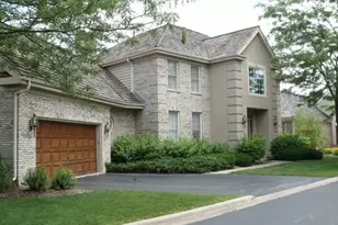 5 Hotchkiss Ct, Lincolnshire, IL 60069 - Photo 1