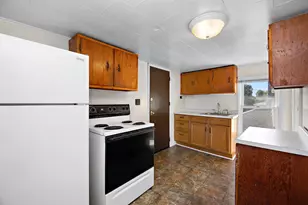 224 N Grand Ave, Bradley, IL 60915 - Photo 14