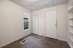 224 N Grand Ave, Bradley, IL 60915 - Photo 8