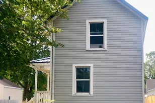 1005 8th Ave, Sterling, IL 61081 - Photo 2