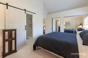 300 Churchill Ln, Aurora, IL 60504 - Photo 20