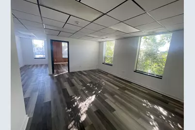 1329 W Irving Park Road #201, Bensenville, IL 60106 - Photo 10