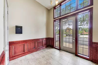 135 W Rand Road, Arlington Heights, IL 60004 - Photo 4