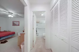 2422 E Green St, Urbana, IL 61802 - Photo 10