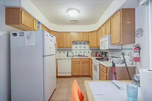 2422 E Green St, Urbana, IL 61802 - Photo 20