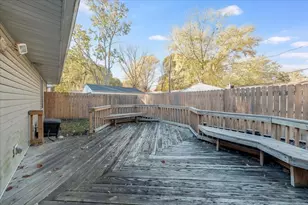 2422 E Green St, Urbana, IL 61802 - Photo 22