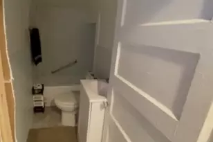 7154 S Rockwell St, Chicago, IL 60629 - Photo 16