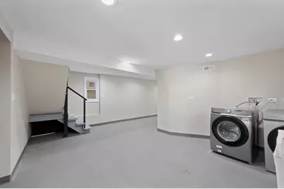 8613 S Colfax Avenue, Chicago, IL 60617 - Photo 22