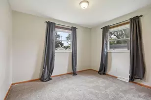 1206 8th Ave, Belvidere, IL 61008 - Photo 6