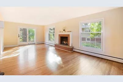 2829 Briarwood Drive, Arlington Heights, IL 60005 - Photo 16