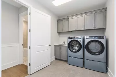 11045 Lizmore Lane, Orland Park, IL 60467 - Photo 24