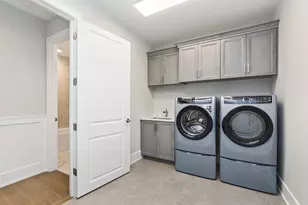 11045 Lizmore Ln, Orland Park, IL 60467 - Photo 24