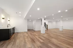 11045 Lizmore Ln, Orland Park, IL 60467 - Photo 30