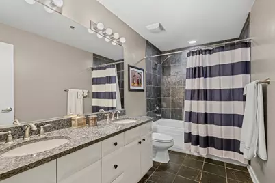 331 S Ridgeland Avenue #B, Oak Park, IL 60302 - Photo 14