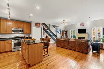 331 S Ridgeland Avenue #B, Oak Park, IL 60302 - Photo 4