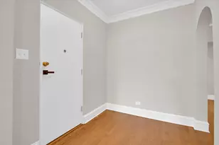 2213 E 68th St, Chicago, IL 60649 - Photo 16