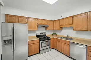 8663 Gregory Ln, Des Plaines, IL 60016 - Photo 8