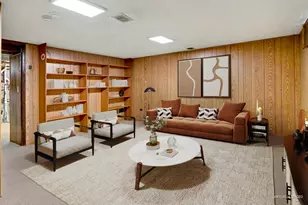 8663 Gregory Ln, Des Plaines, IL 60016 - Photo 16