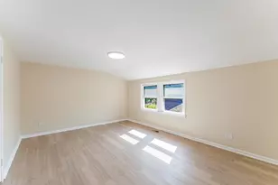 32 S Monterey Ave, Villa Park, IL 60181 - Photo 34